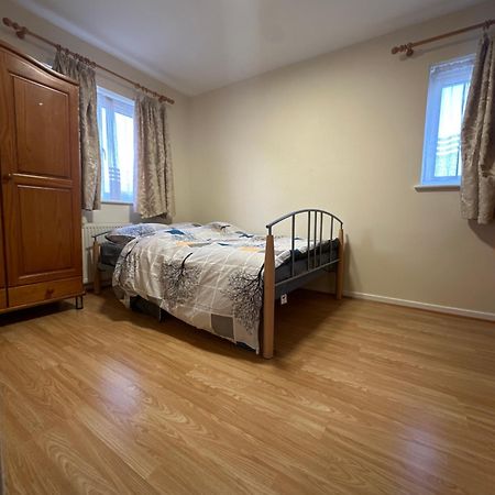 Nice Double Room In Heart Of Лондон Екстер'єр фото